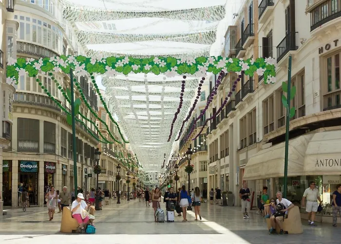 Malaga Centre Apartment With Parking